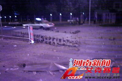 河南鄭州公安局辦公場所爆炸現場圖